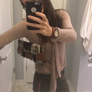 Leather purse. Like new.